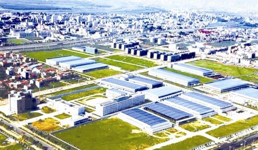 2016年，襄陽高新區(qū)營收突破3000億大關(guān)